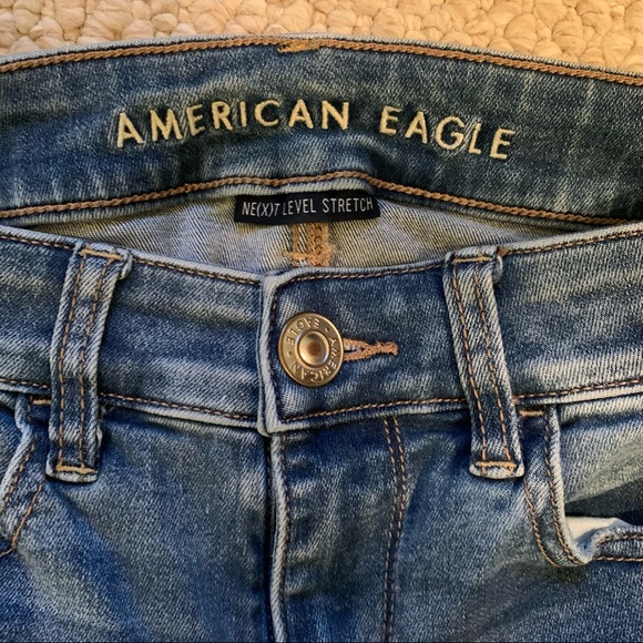 American Eagle High Waisted SHORT Skinny Jeans - Picture 3 of 3